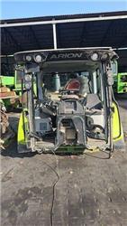 CLAAS Arion 630     reducer