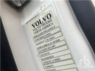 Volvo VNL760