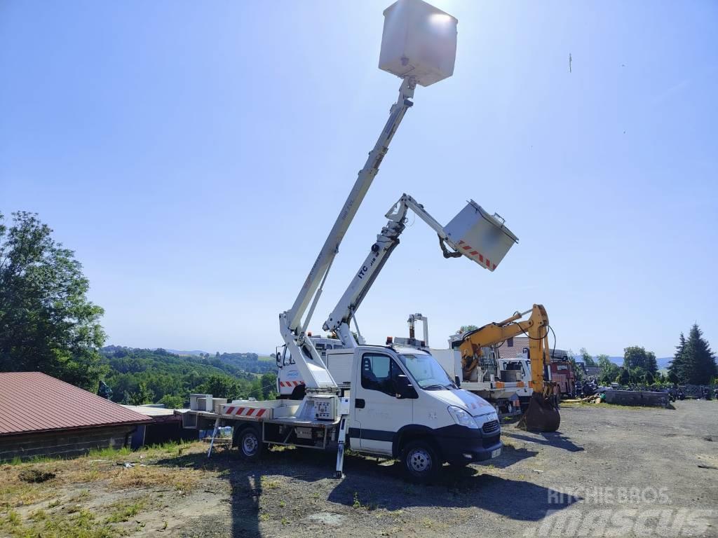 Iveco Podnośnik Koszowy IVECO 35S13 Platforme aeriene montate pe camion