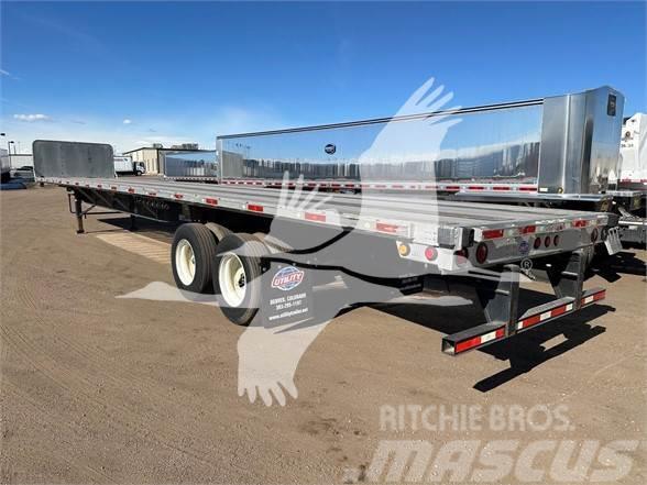 Utility 53' CAL LEGAL COMBO FLATBED, CLOSED TANDEM SPRING Flatbed/Dropside semi-trailers