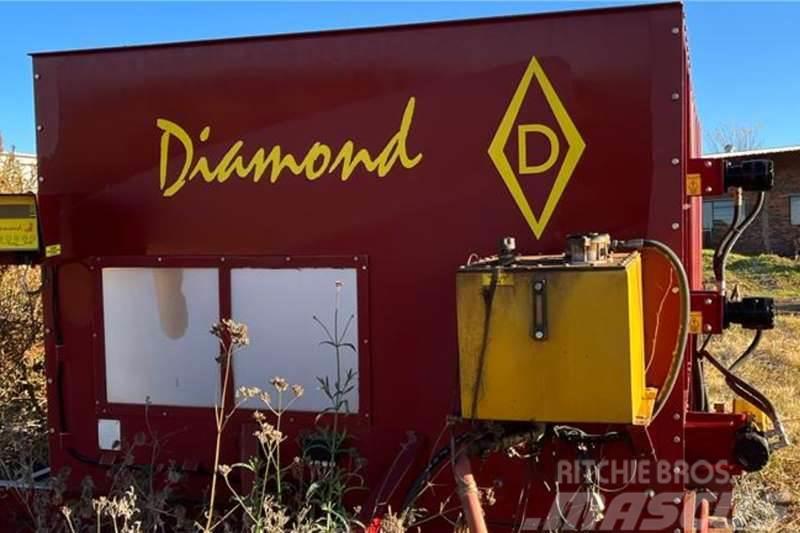  Feed Mixer Diamond FW13 Feeder Prelucrare culturi si depozitare - Altele