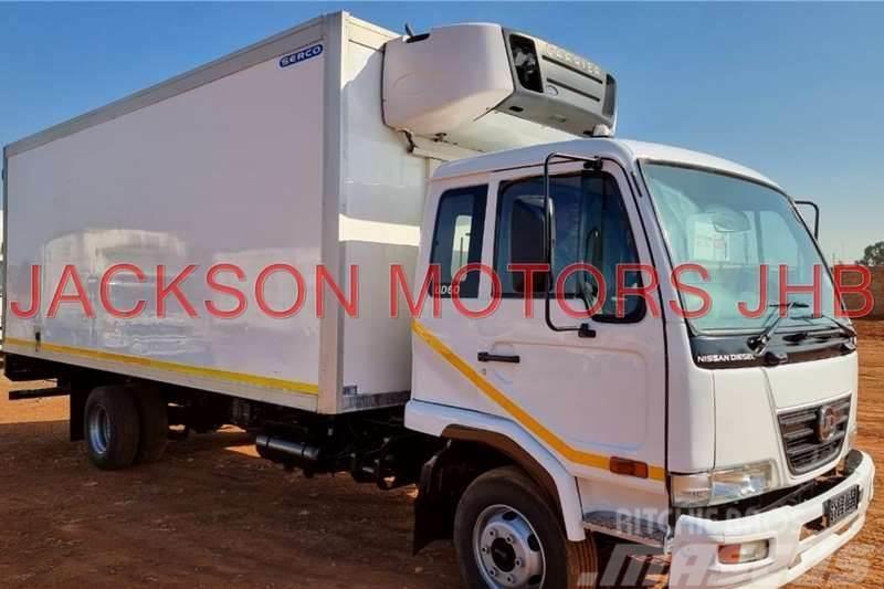 Nissan UD60 WITH INSULATED BODY AND CARRIER FRIDGE UNIT Altele