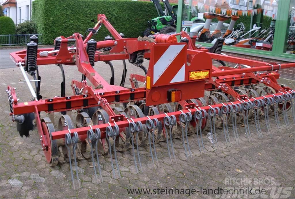 Horsch Terrano 4 FX  Vorführmaschine Cultivatoare