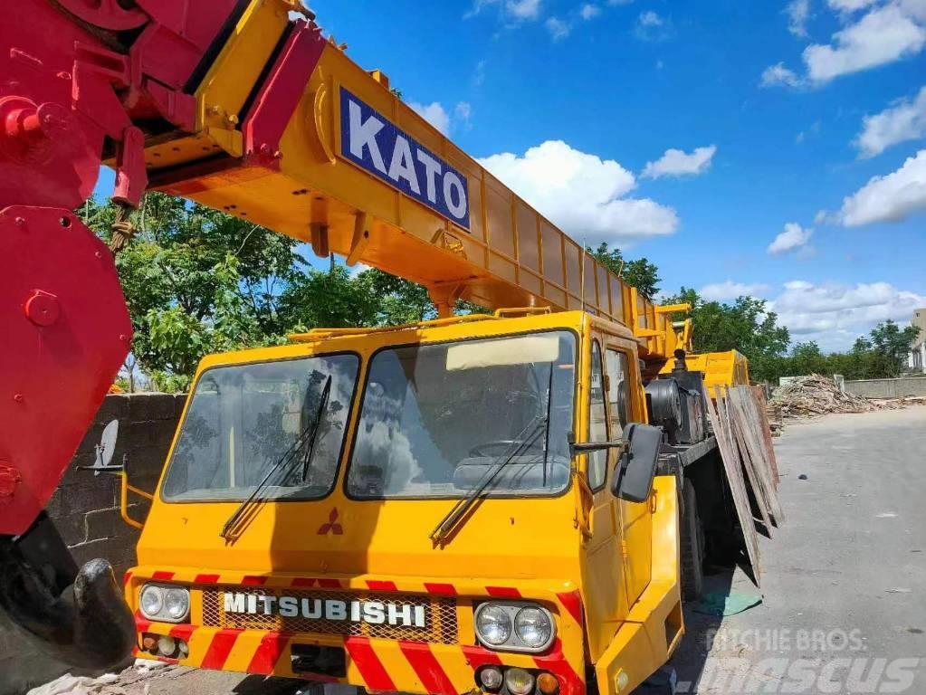 Kato NK 400 E Macara pentru orice teren
