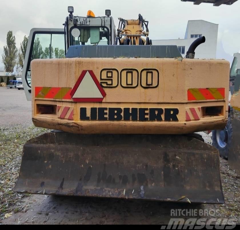 Liebherr A 900 Litronic Excavatoare cu roti