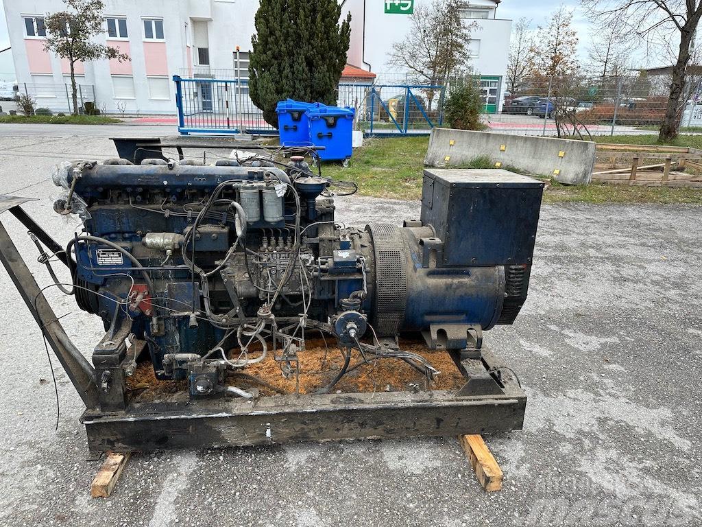  Mecc Alte SpA ECO 37-2S/4 Generatoare Diesel