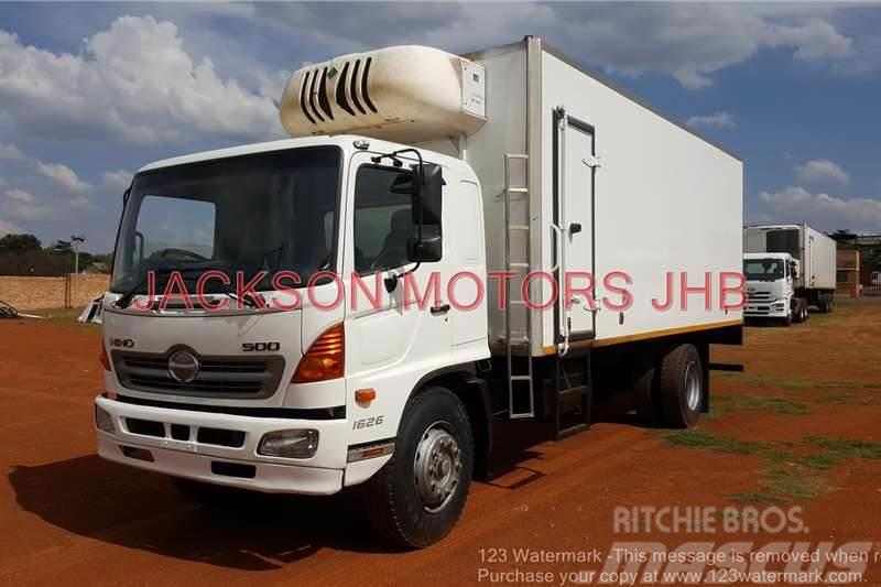 Hino 500,1626, WITH INSULATED BODY AND MT450 UNIT Altele