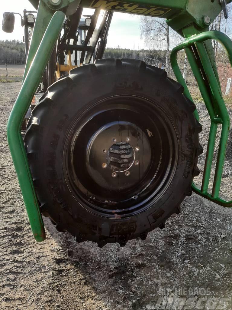 BKT radodlings hjul komplett Alte accesorii tractor