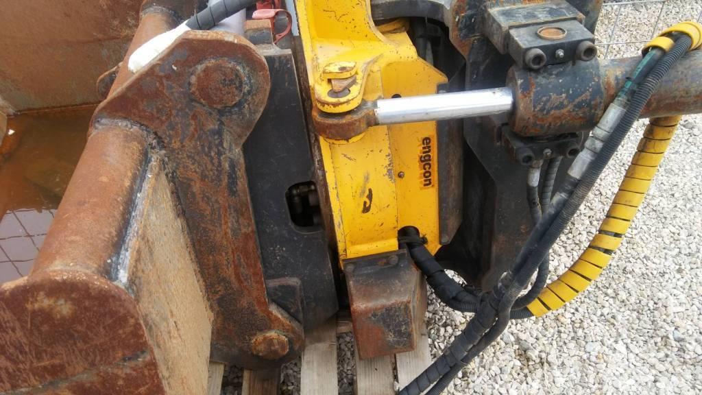 Engcon ROTORTILT EC 20 and ditch cleaning bucket 17-24t Conectoare rapide