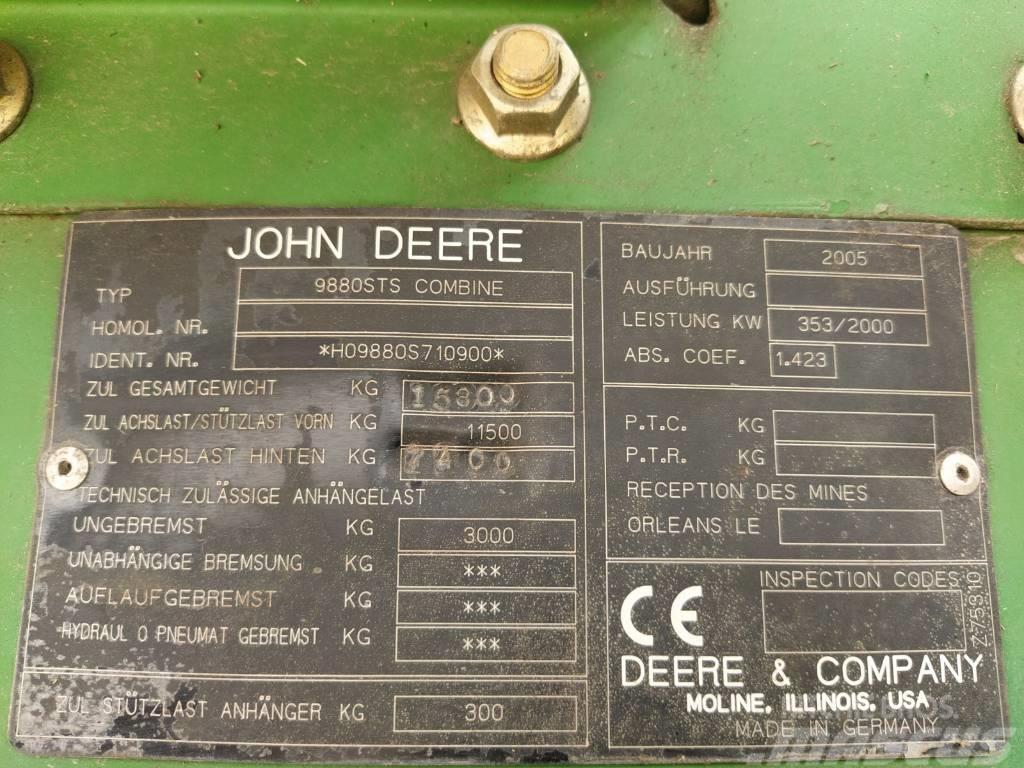 John Deere 9880 i STS Combine de secerat