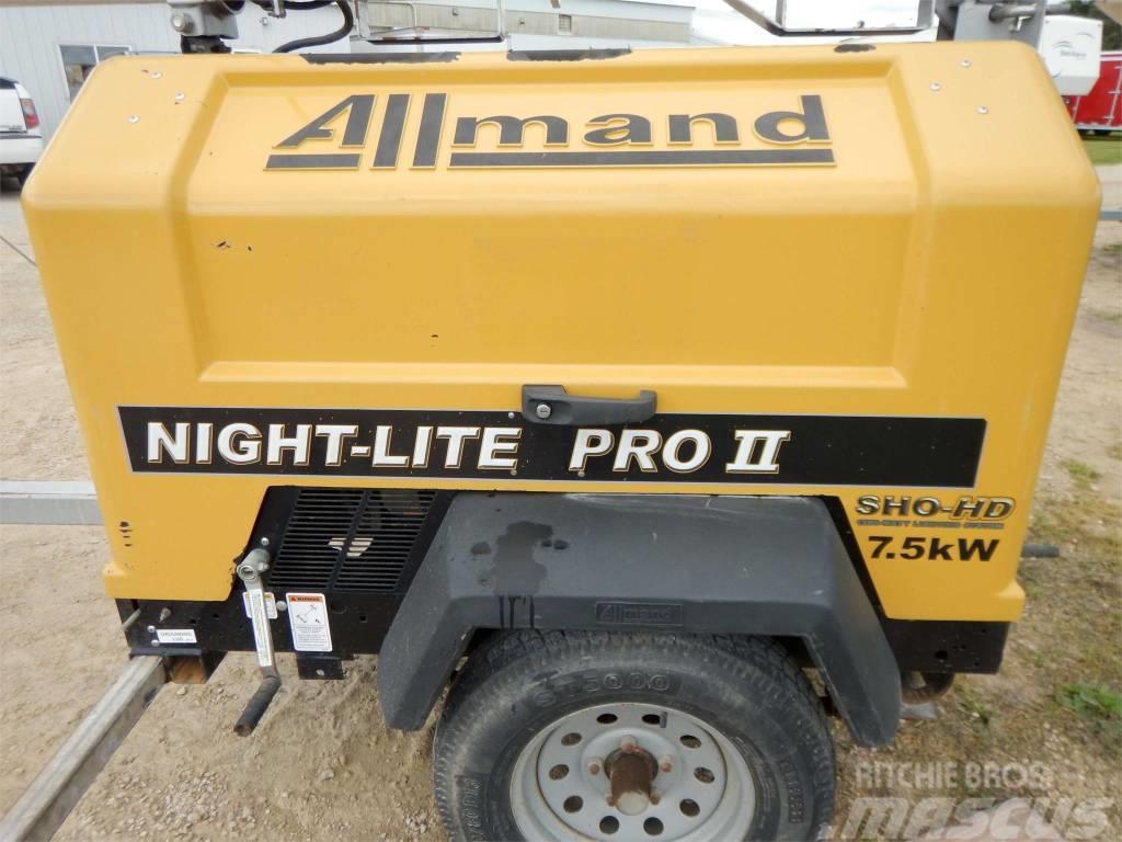 Allmand Bros NIGHT-LITE PRO II Echipamente de luminare