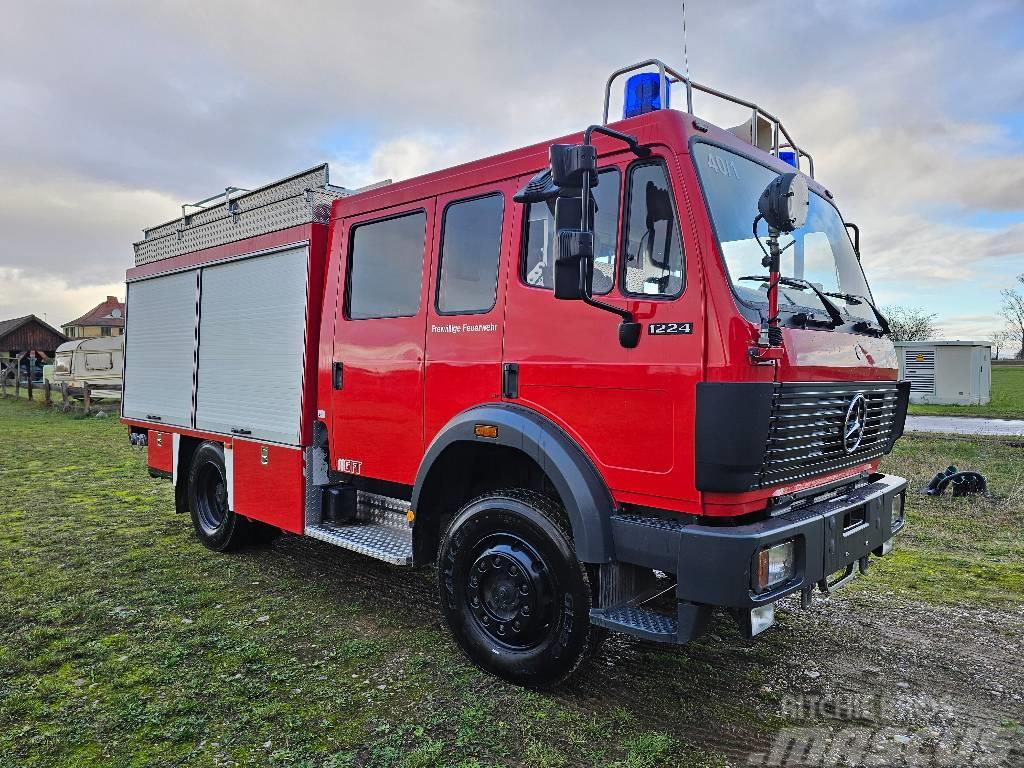 Mercedes-Benz 1224 AF 4x4  Feuerwehr Autobomba Firetruck Camion de pompier