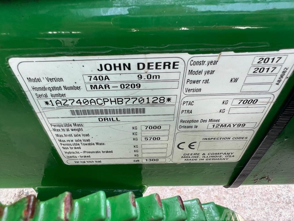 John Deere 9M Semanatoare cu Discuri Scarificatoare