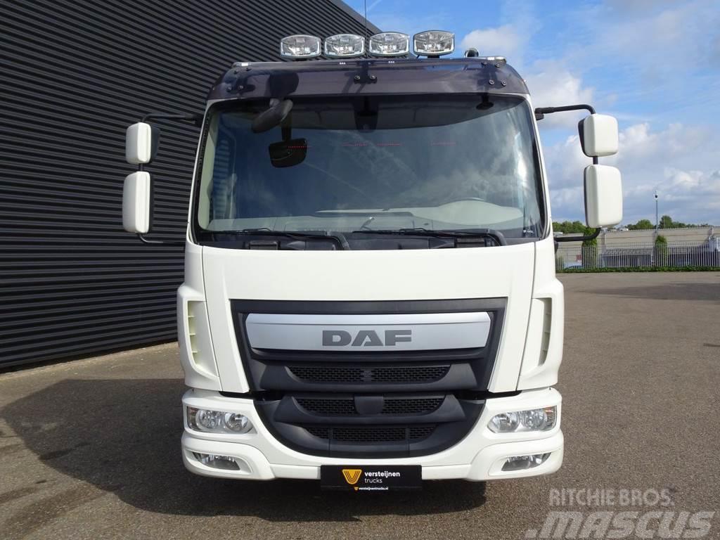 DAF LF 210 EURO 6 / OPRIJ WAGEN / MACHINE TRANSPORT Transportatoare vehicule