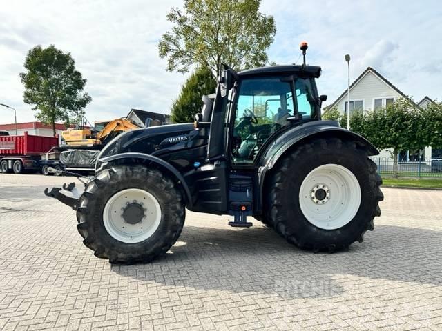 Valtra T235 Direct Smart Touch TWINTRAC! 745 HOURS Tractoare