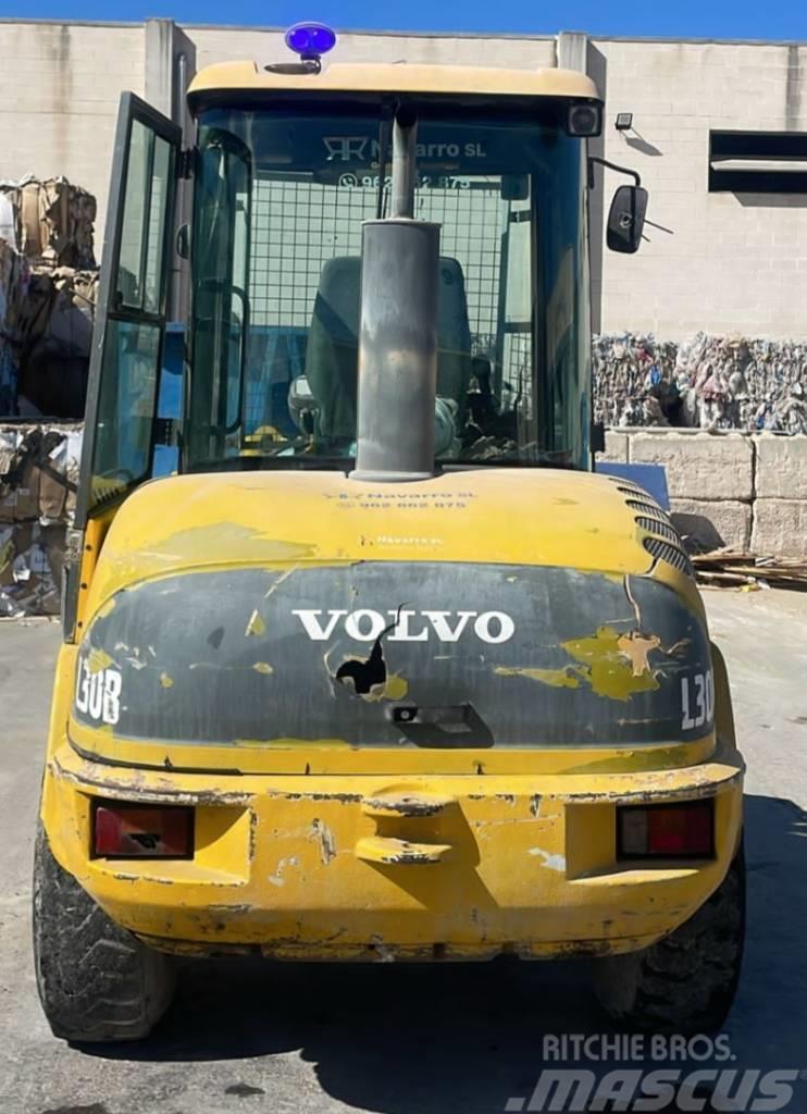 Volvo L 30 B Incarcator pe pneuri