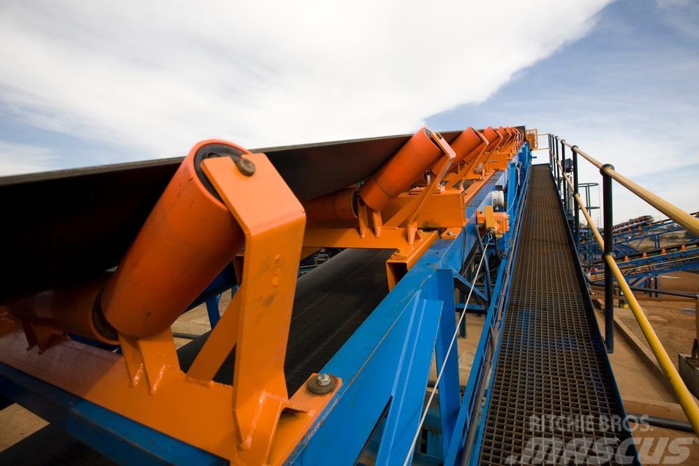 Kinglink belt conveyor for aggregates transport Altele