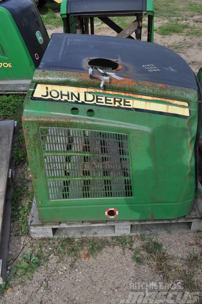 John Deere 1110/1210/1510E F649864 Cabine si interior