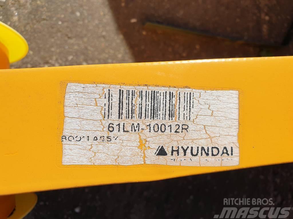 Hyundai Loader boom HL757 Sasiuri si suspensii