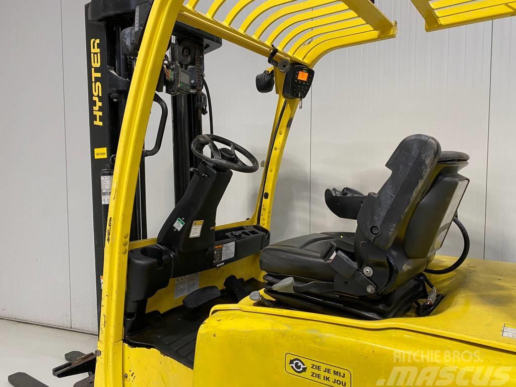 Hyster J3.0XN Stivuitor electric