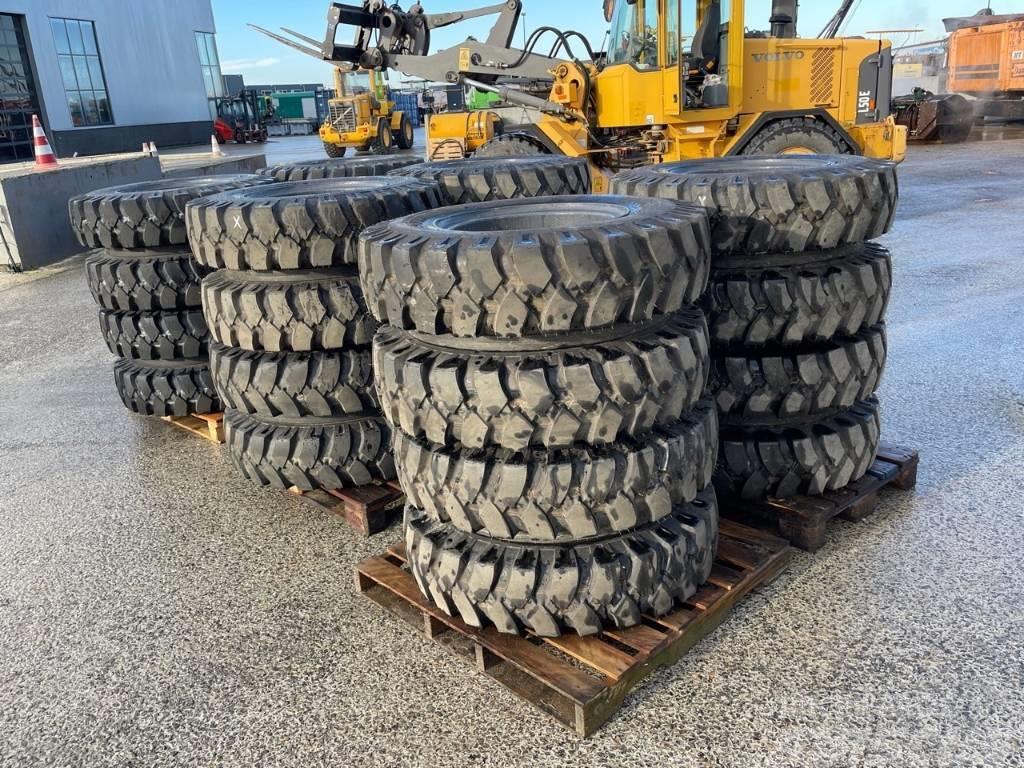  Tiron 10.00-20 Crane tires 3x sets Excavatoare cu roti