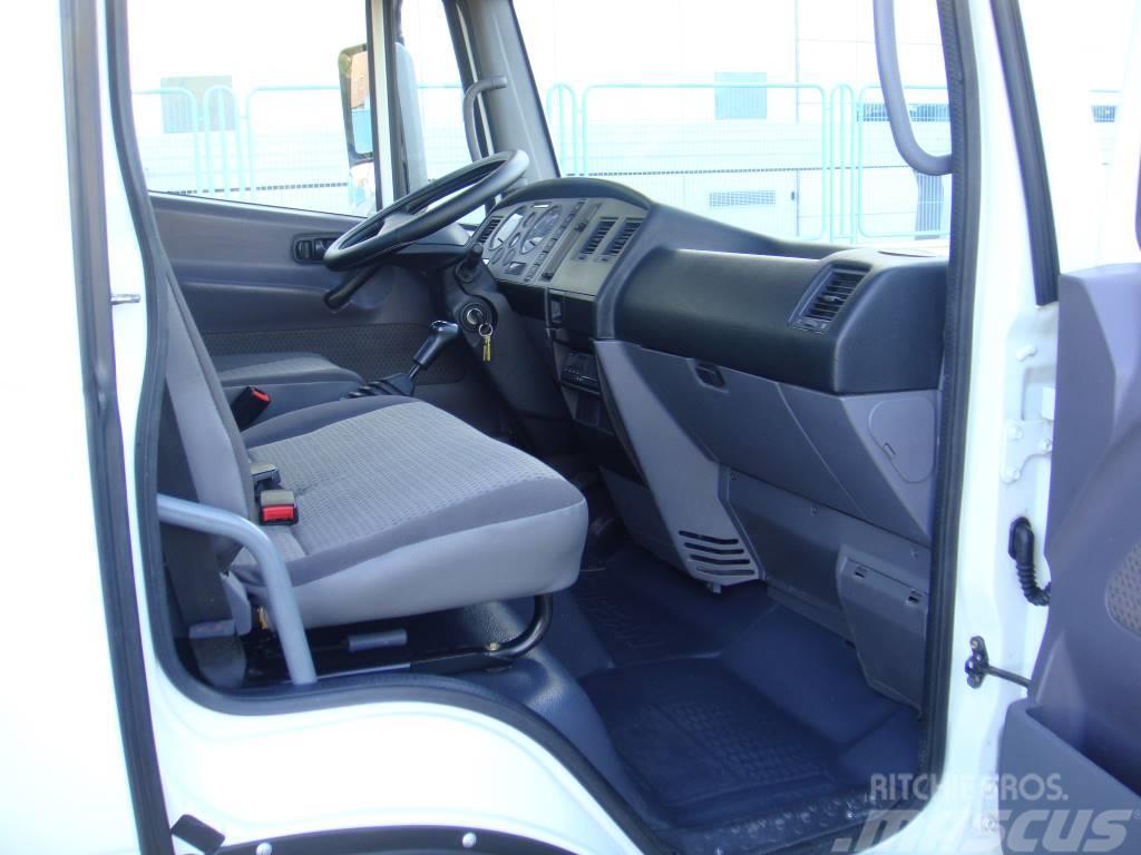 Nissan ATLEON 56.15 EN CHASIS Camion cabina sasiu