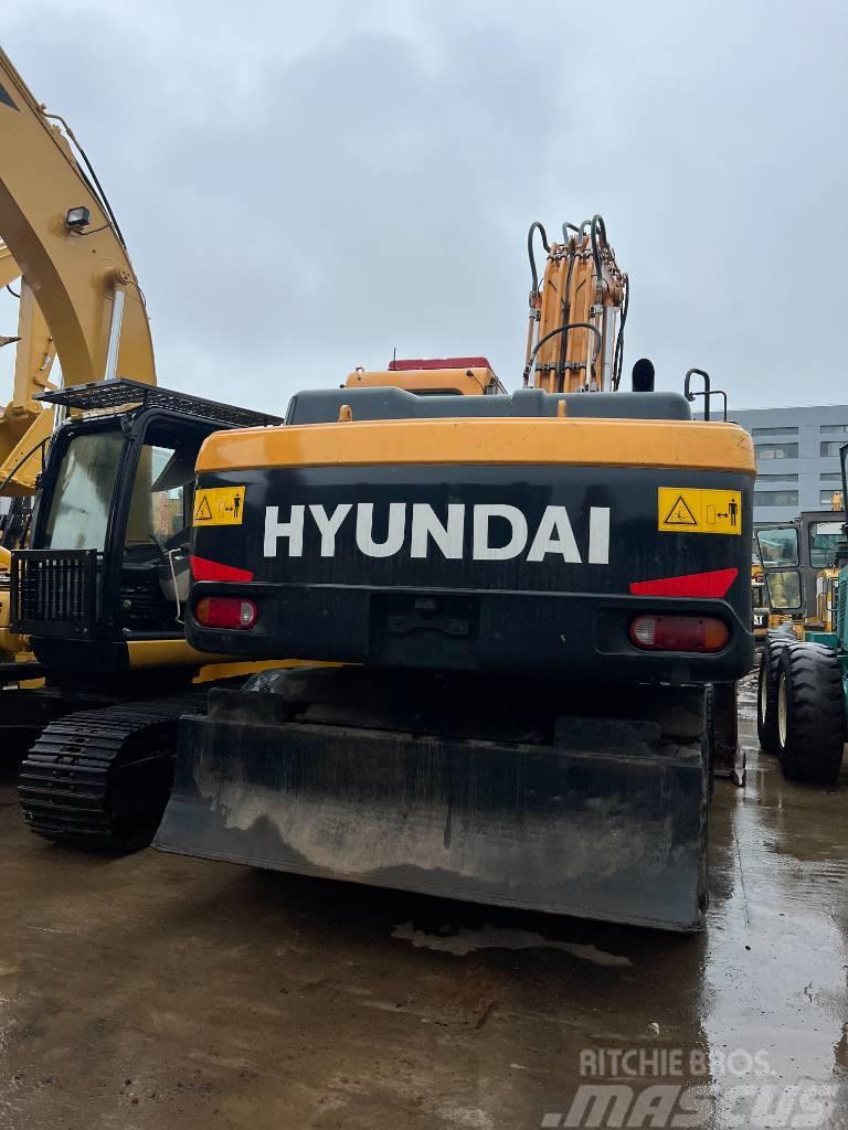 Hyundai 210W-9T Excavatoare pe senile
