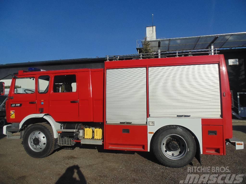 Renault M210 z CNBOP Camion de pompier