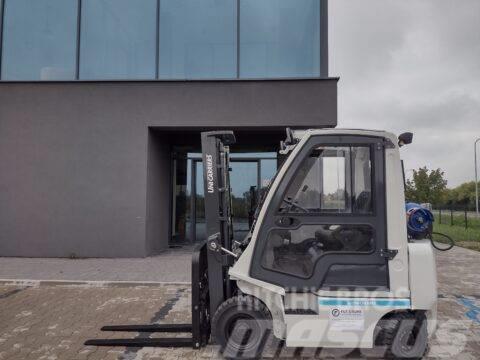 UniCarriers P1D1A18LQ /DX-18 Stivuitor GPL