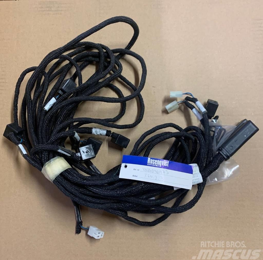 Deutz-Fahr Cable set multi 1 VNB0467173, B0467173 Electronice