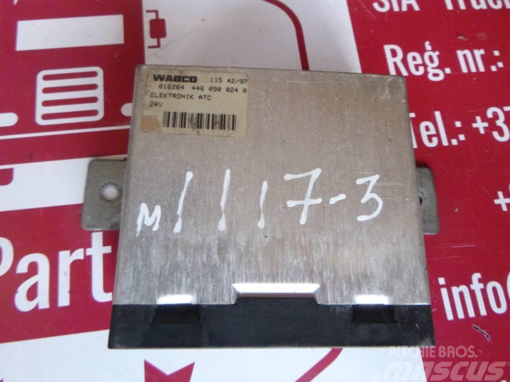 MAN 19.403 Air conditioning control unit 446 090 024 Electronice