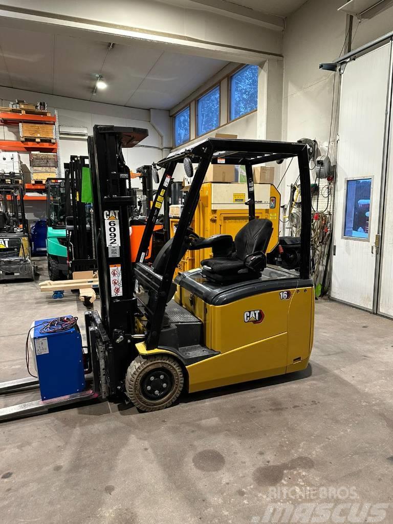 CAT EP16CPNT Stivuitor electric
