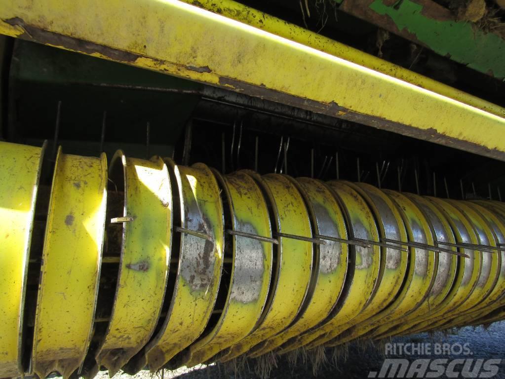 John Deere Rundbalspress 678 Masina de balotat cilindric