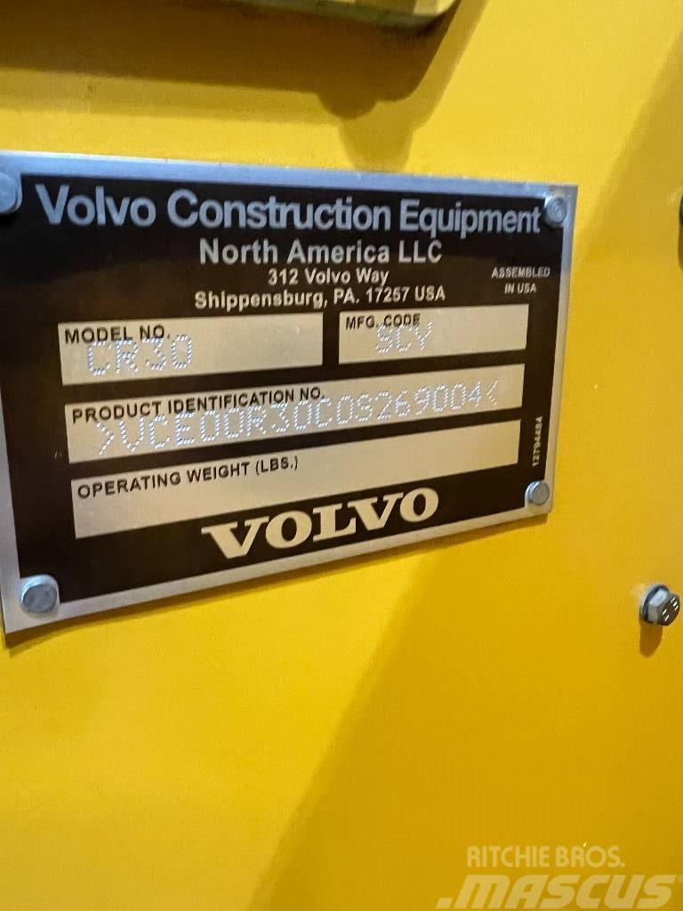 Volvo CR 30 Cilindri compactori micsti