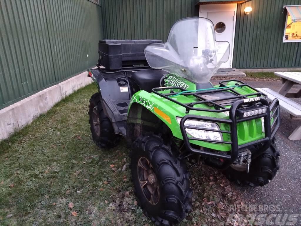 Arctic Cat 1000 cc Mud Pro ATV-uri