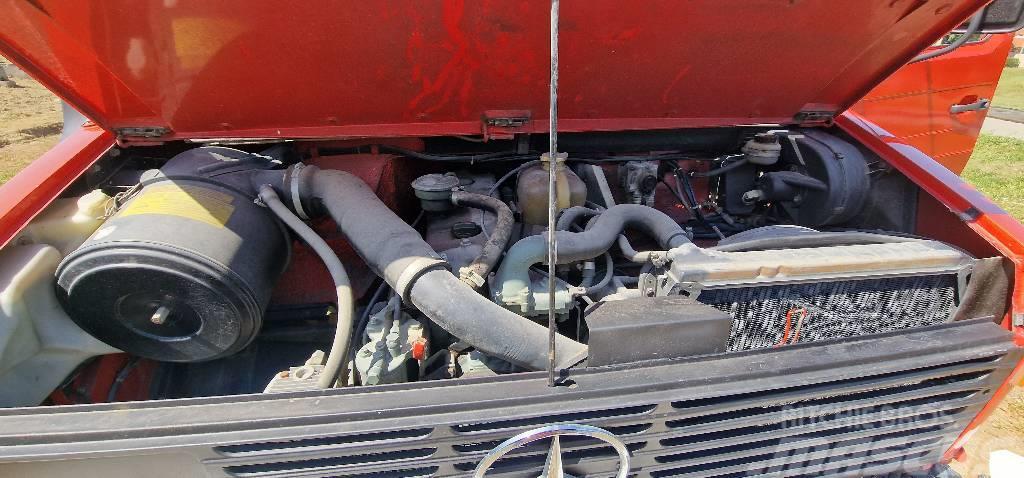 Mercedes-Benz Unimog U1300L Turbo Feuerwehr Vehicule de recuperare