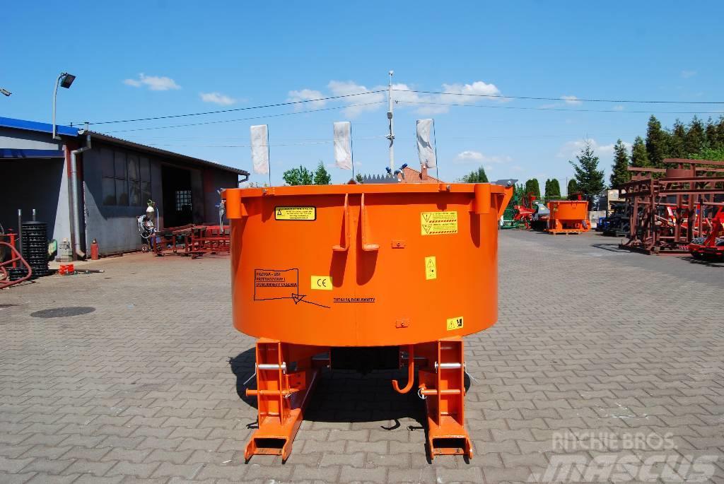 Michalak Mieszalnik pasz 1200l WOM betonirka mixer tractor Altele