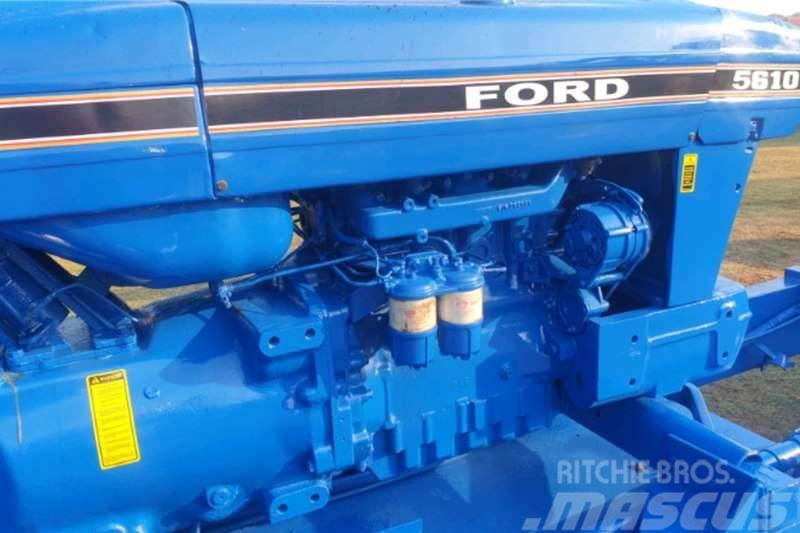 Ford 5610 ZONE CRANE Tractoare