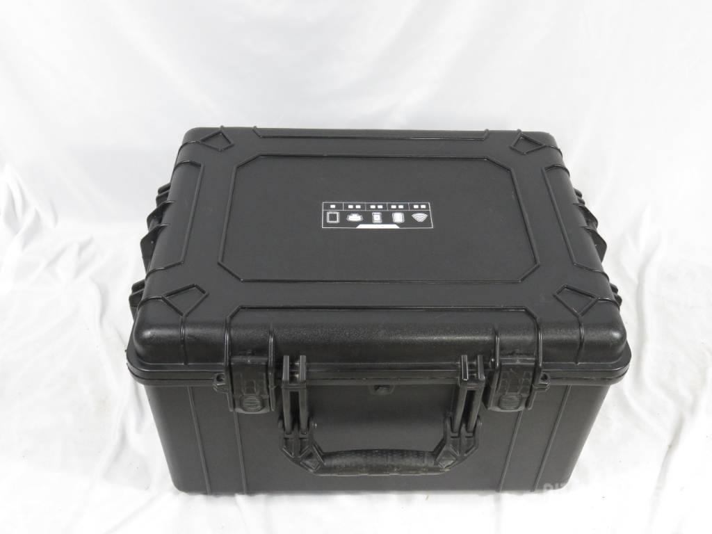 Trimble GCS900 Dozer GPS Kit w/ CB460, MS995's, SNR934 Alte componente