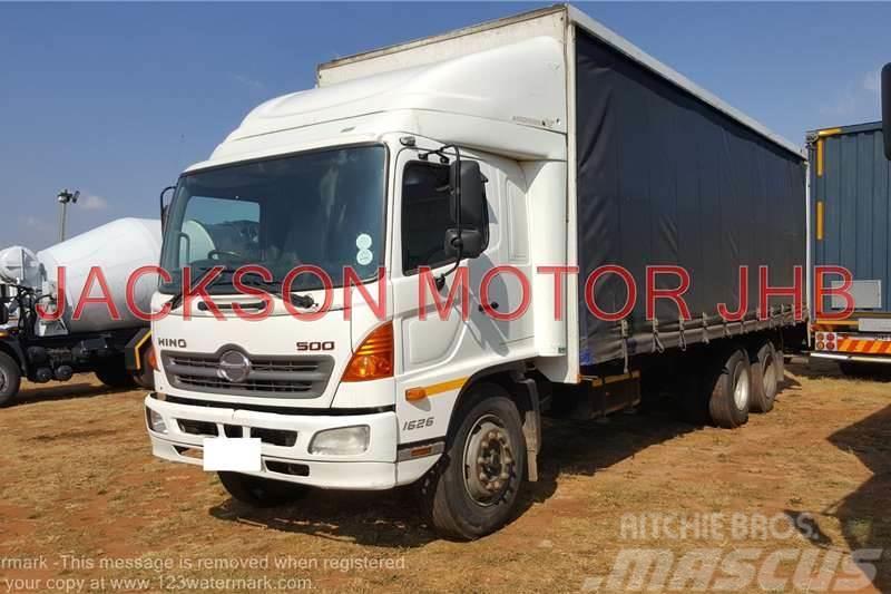 Hino 1626, 6x2 TAG AXLE WITH TAUTLINER BODY Altele