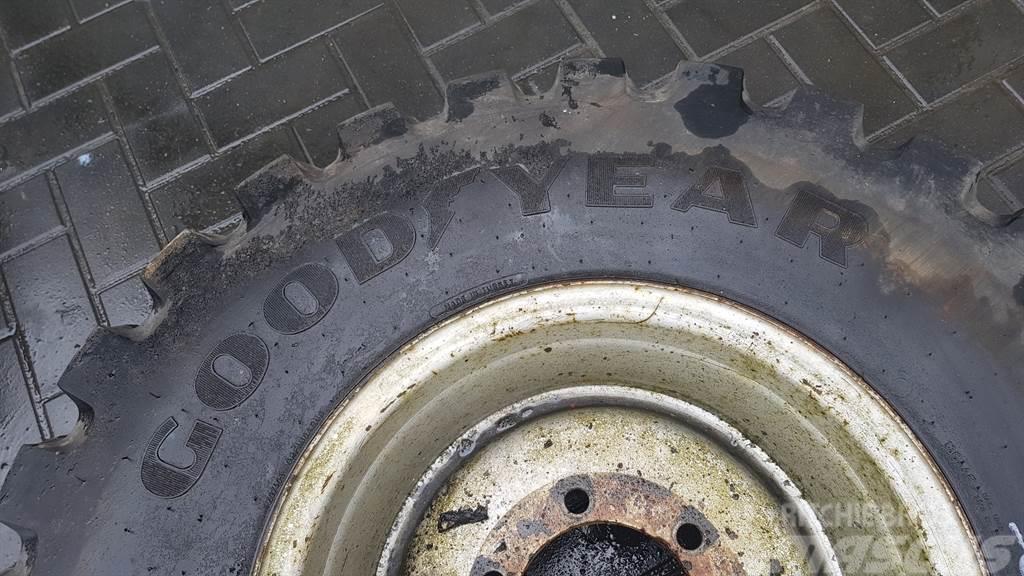 Goodyear 340/80-R18 IND - Tyre/Reifen/Band Anvelope, roti si jante