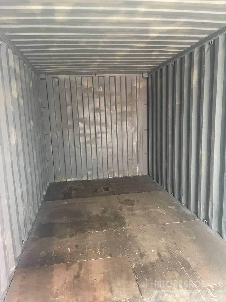 CIMC 20 FOOT USED WATER TIGHT SHIPPING CONTAINER Containere pentru depozitare