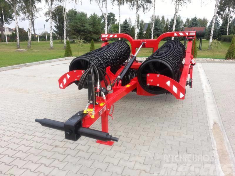 Agro-Factory Grom  roller/ rouleau 530mm Cambridge, 6,3m Tavaluguri