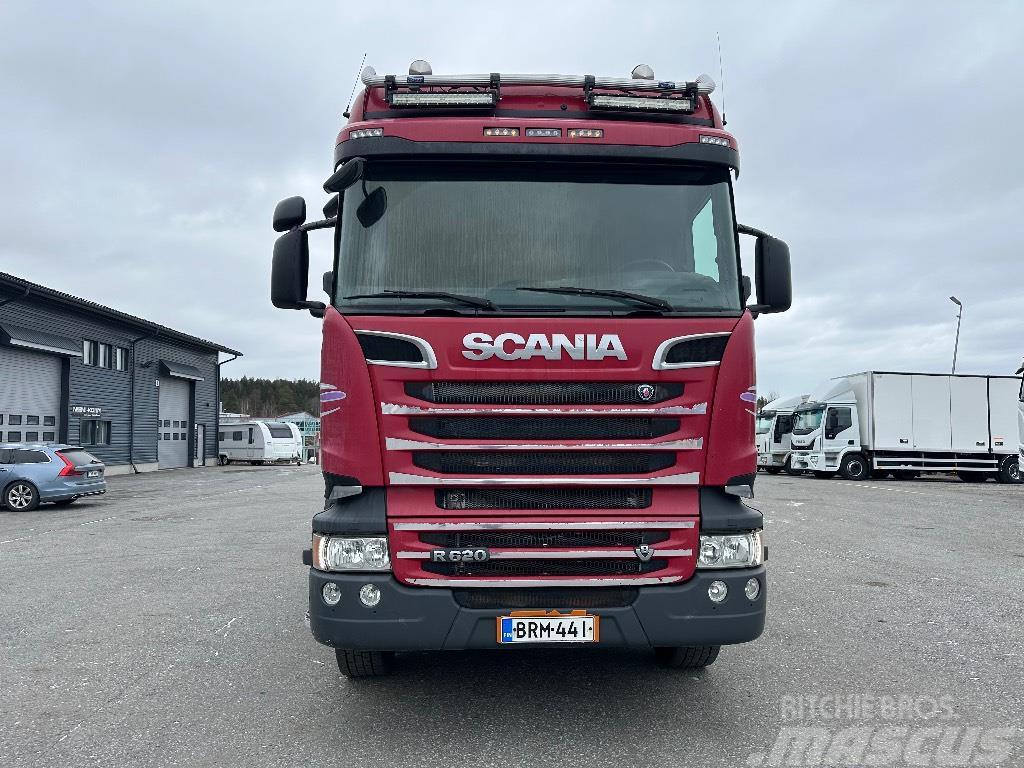 Scania R620 8x4 Camion pentru lemne