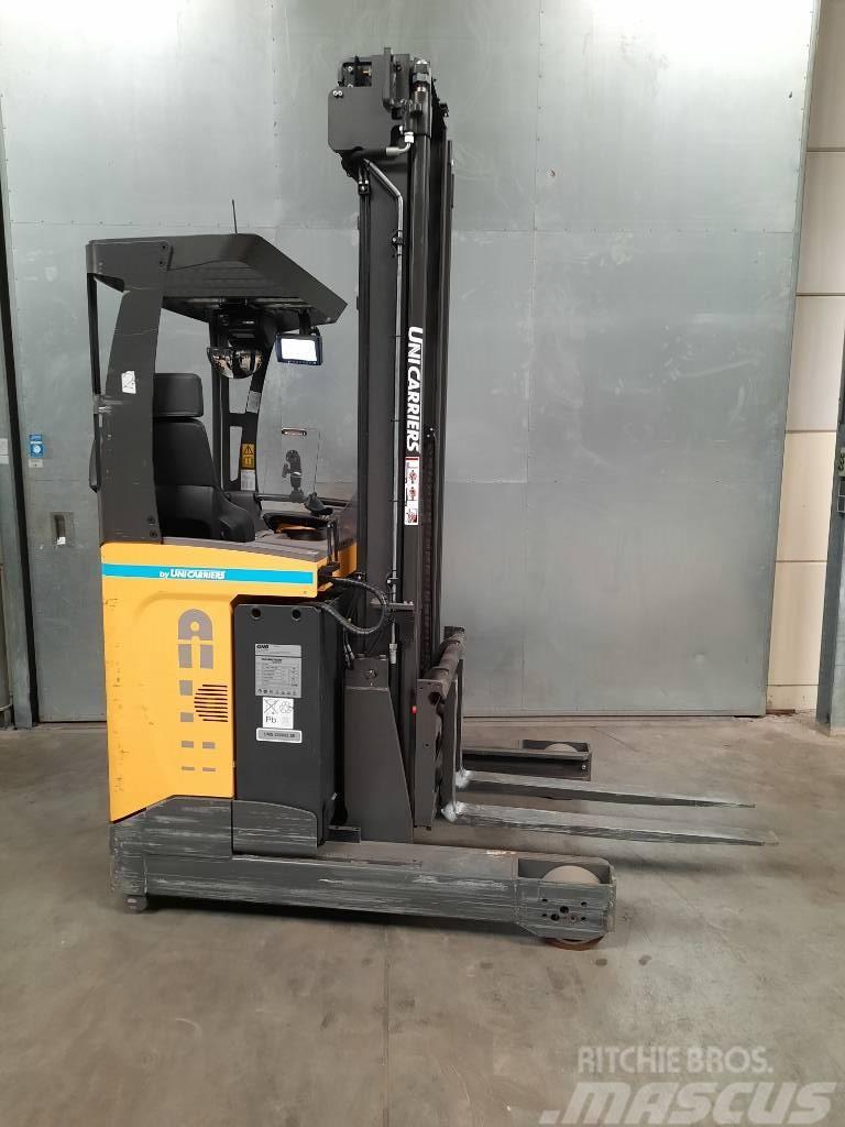UniCarriers UMS160DTFVRC675 Stivuitor cu catarg retractabil
