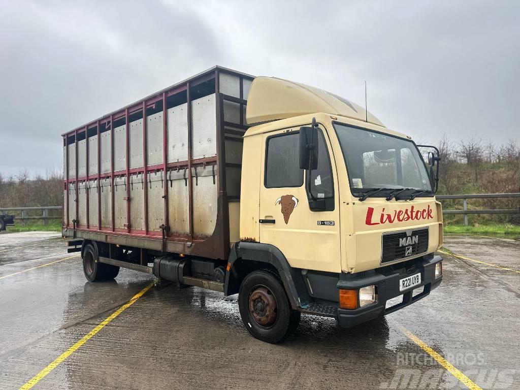 MAN 8.163 LC W/19FT CATTLE BOX Camioane transport animale