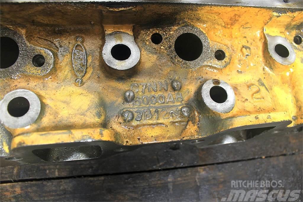 Ford 555 Cylinder head Motoare