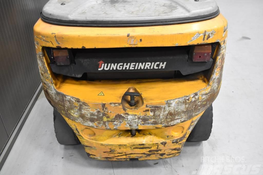 Jungheinrich DFG 425 Stivuitor diesel