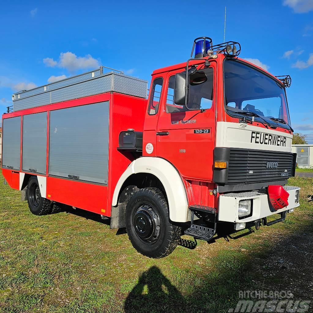 Iveco 120-23 RW2 Feuerwehr V8 4x4 Municipal/vehicul cu uz general