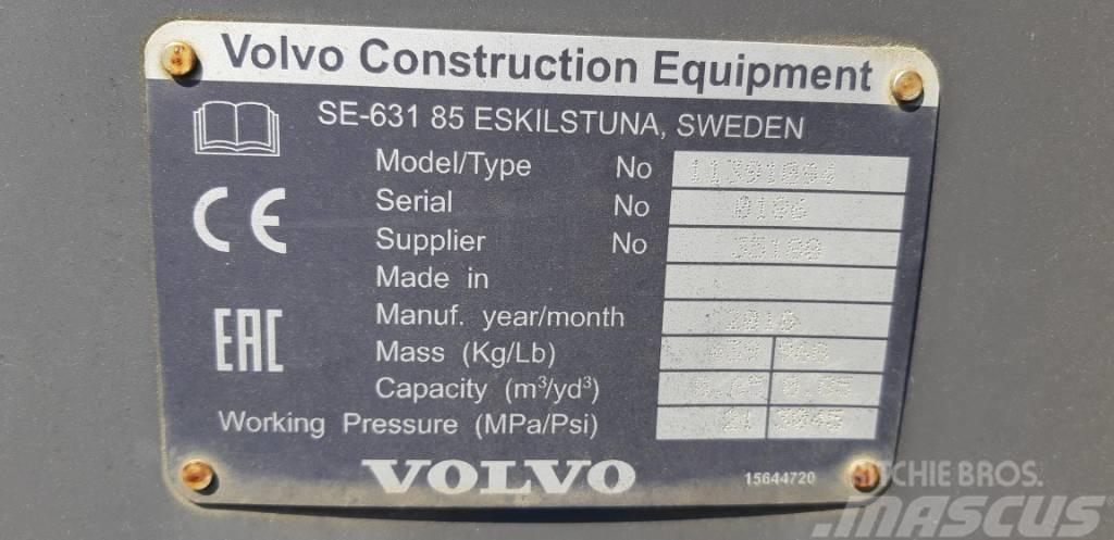Volvo L20-P 4in1 Schaufel #A-3171 Pistoane